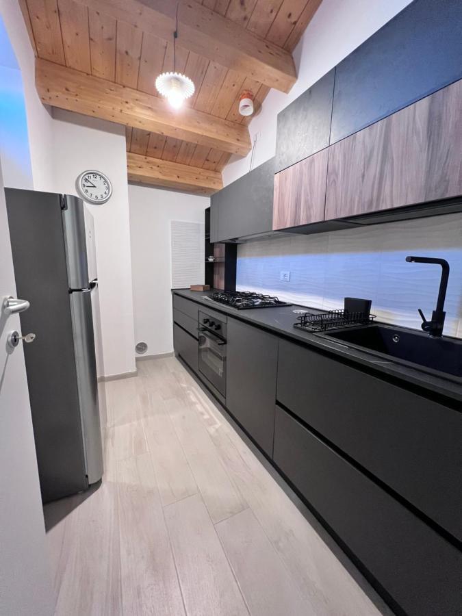 La Piazzetta Villa L'Aquila Luaran gambar